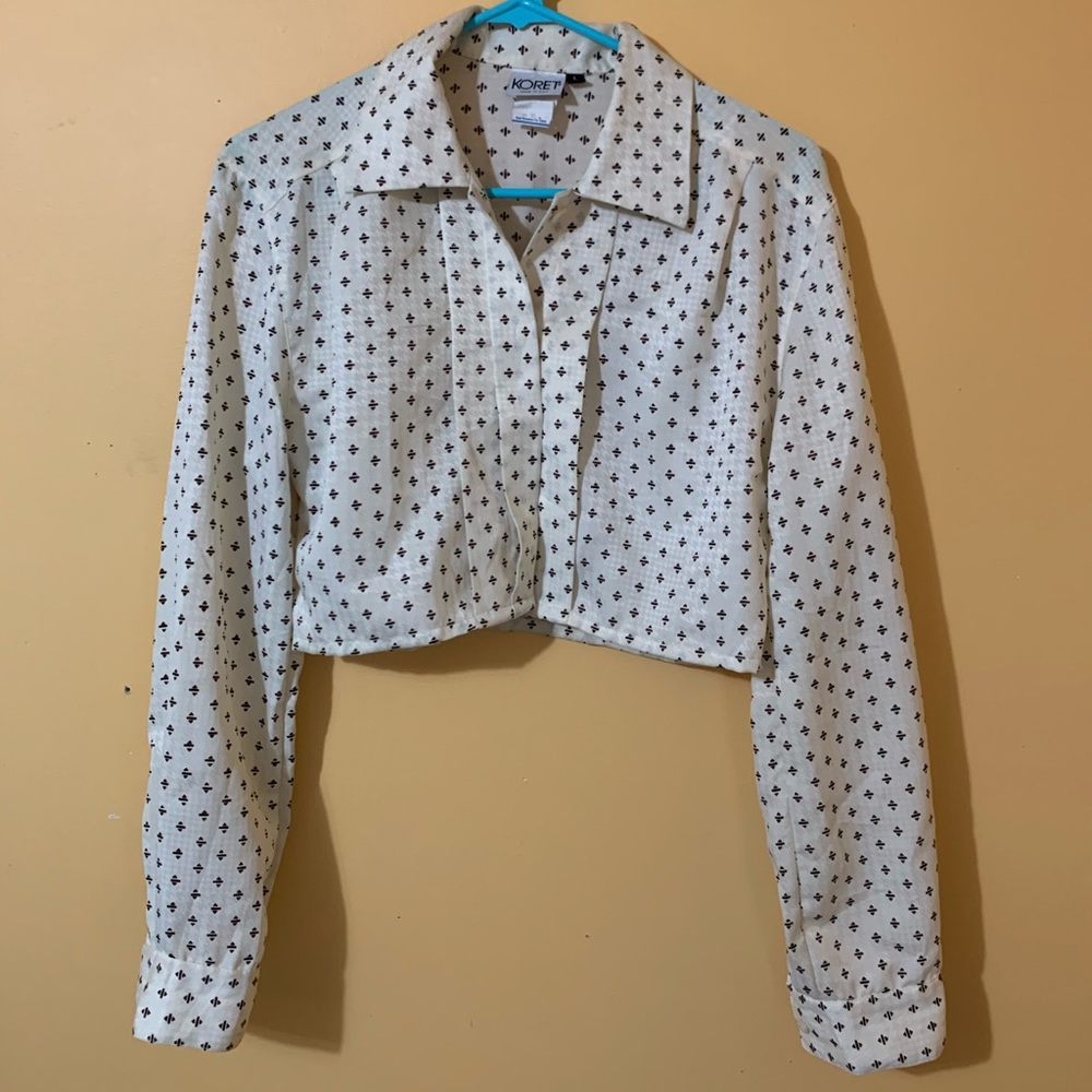 Crop top blouse from Sweden